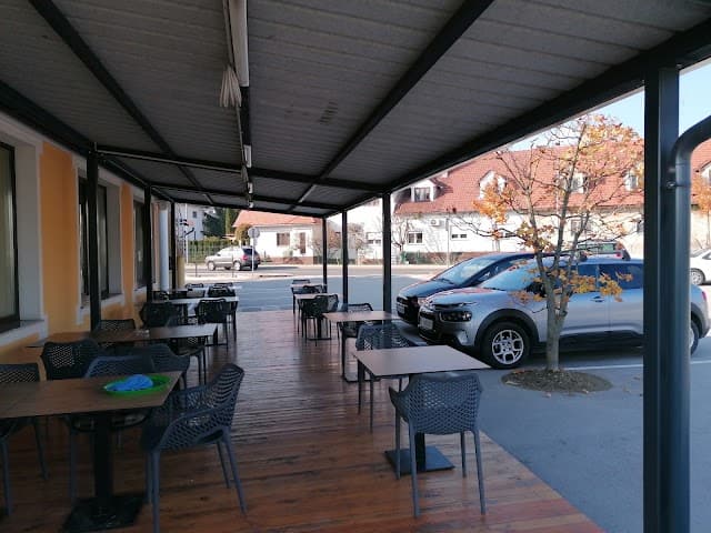 Okrepčevalnica Raj, Ptuj